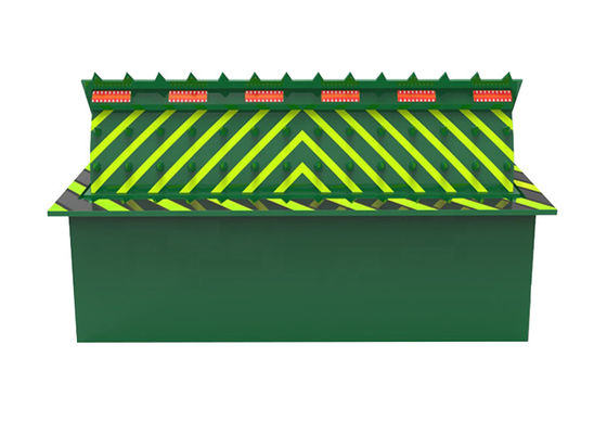 16 মিমি পুরুত্ব 3.7 কিলোওয়াট পিএলসি নিয়ন্ত্রণ উচ্চ নিরাপত্তা অ্যাক্সেস নিয়ন্ত্রণের জন্য জলবাহী রোড ব্লকার